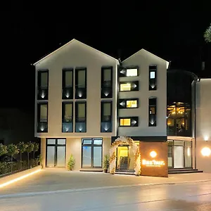 Hotel Baz'hur Boutique